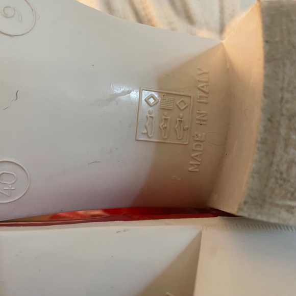 Vintage Authentic BURBERRY rain boots with heel. Size 9 (40) - Picture 4 of 13